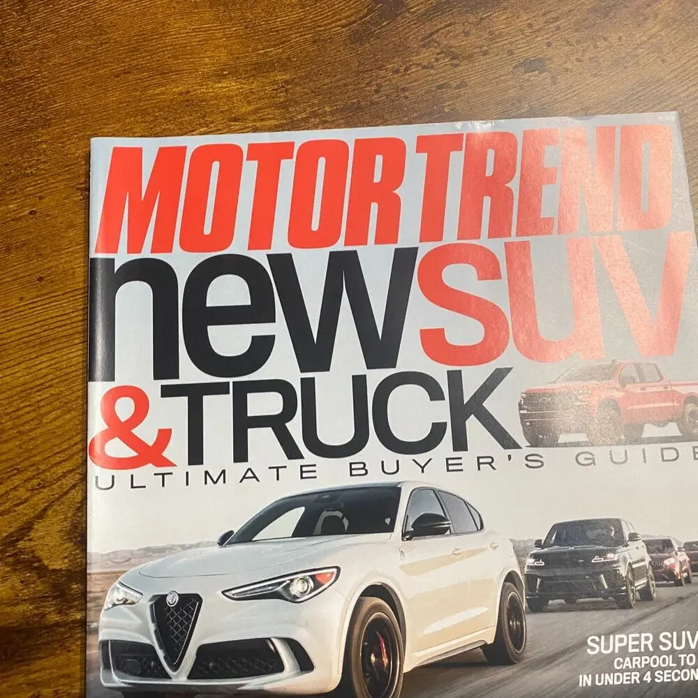 Motor Trend Magazine October 2018 - Cut off part of Cover Page